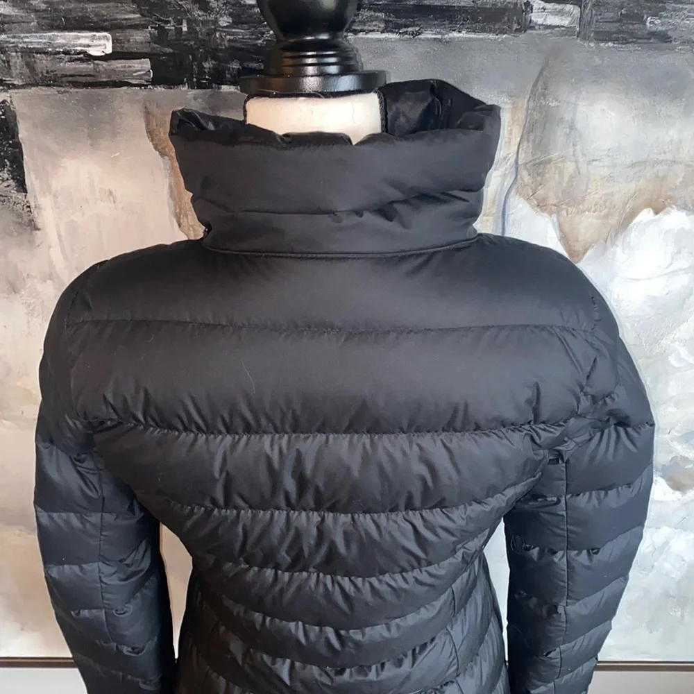Athleta Puffer Coat - Picture 4 of 16